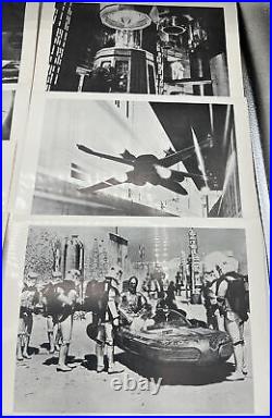 1977 Set of 15 Star Wars 8.5 x 11 Movie Still Images In Color & Black & White