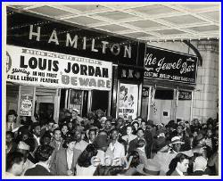 AFRICAN AMERICANS GO TO THE MOVIES (1946) Photo