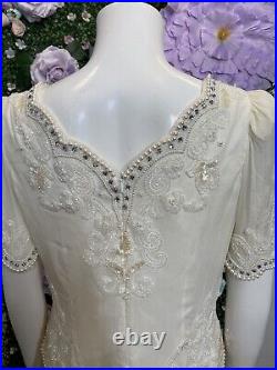 Bella Diosa Collection Ivory Vintage Wedding Dress 1920's 1930's Style