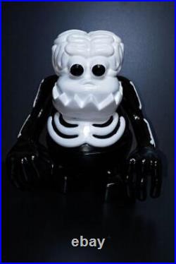 Bounty Hunter Demel-Kun figure 1 piece Repaint Black And White Color From Japan