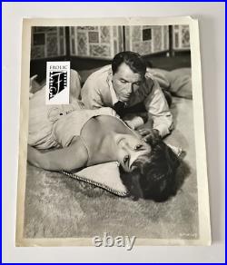 GINA LOLLOBRIGIDA & FRANK SINATRA 1959 NEVER SO FEW Her First Hollywood Movie