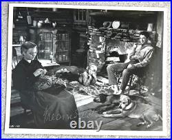 Gregory Peck Signed 8X10 Glossy Scene Photo The Yearling 1946 Movie Actor No COA