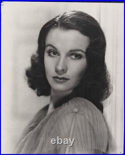 HOLLYWOOD BEAUTY VIVIEN LEIGH STYLISH POSE STUNNING PORTRAIT 1950s Photo 536