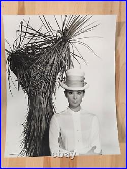 Hollywood Audrey Hepburn Fashion Guilaroff 1961 Cecil Beaton XXL Orig Photo