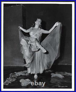 Rare Rita Hayworth Movie Star Photo? Collectible Hollywood Art