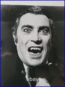 Robert Quarry Autograph Vampire Picture