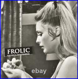 SHARON TATE 1967 Original Movie Still Photo Valley Of The Dolls Credit Stamp